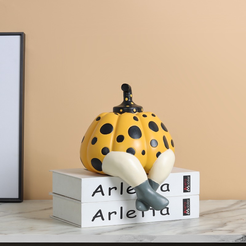 Abstract Polka Dot Pumpkin Dol - огляд і ціна Abstract Sculpture Resin