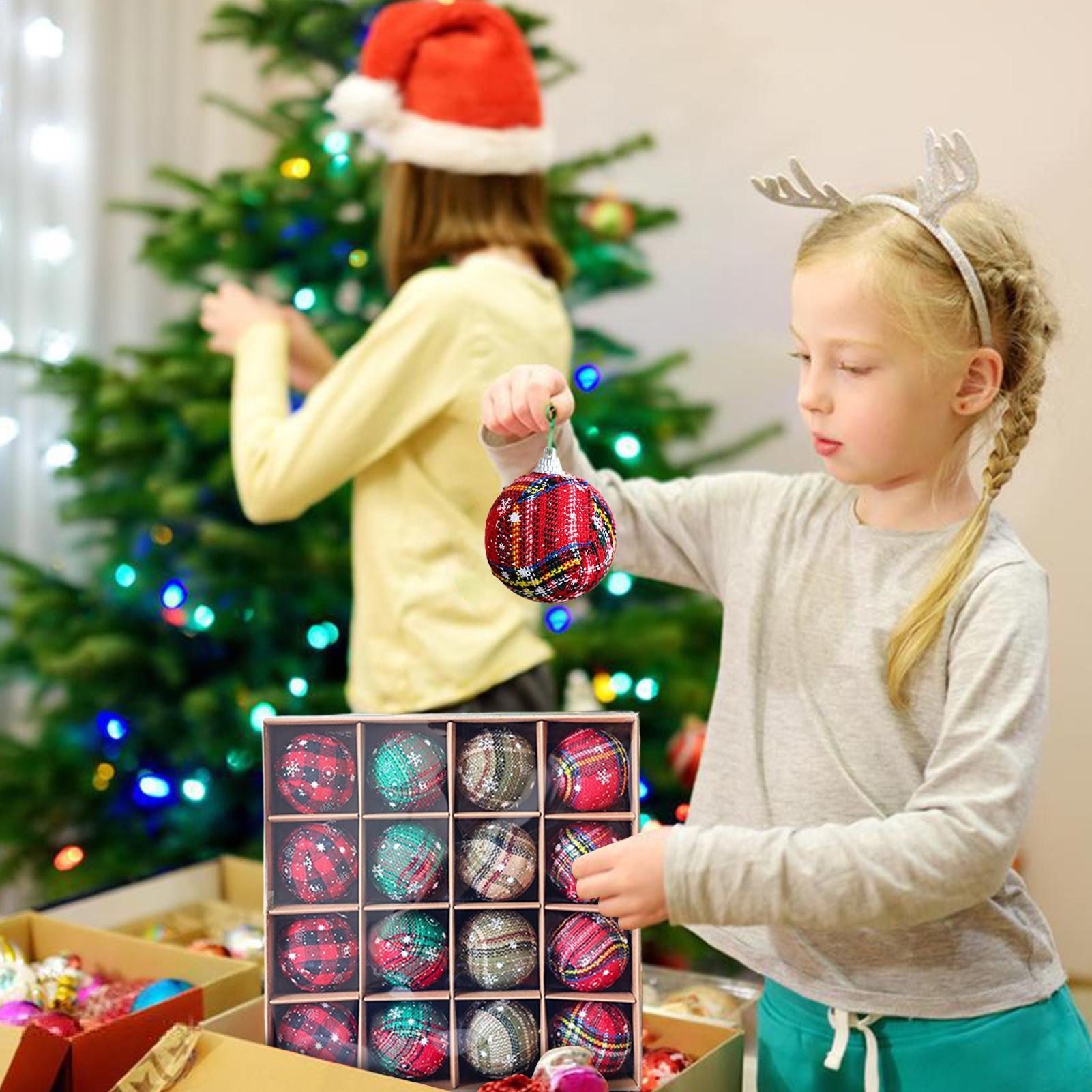 Christmas Tree Ornaments Set 1 - огляд і ціна Home Decor Retail Stores