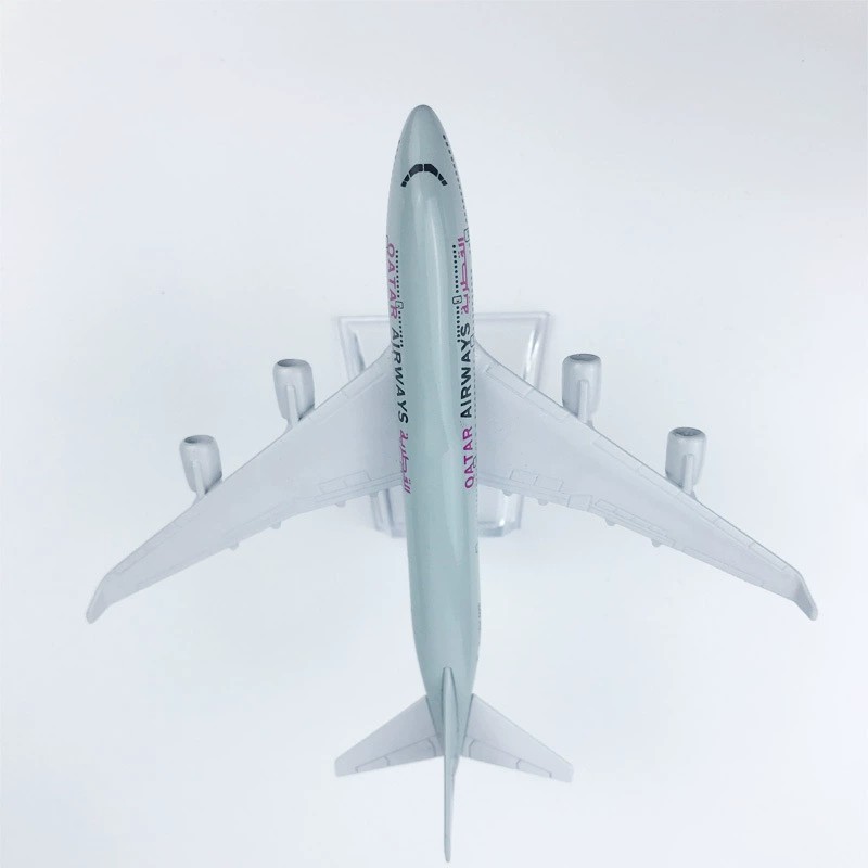 16cm Alloy Metal B747 Qatar Ai - огляд і ціна Home Decor Qatar
